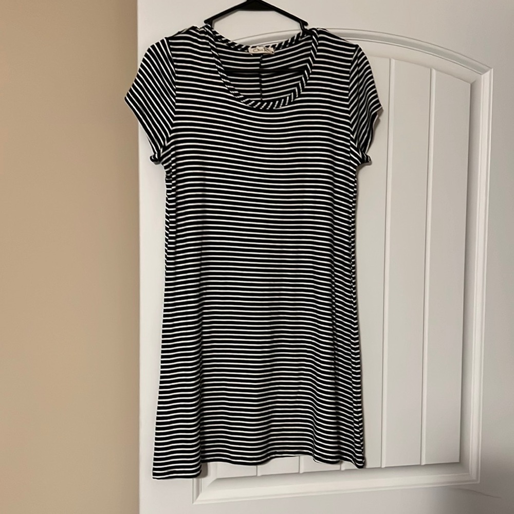 Everyday dress to lounge around in